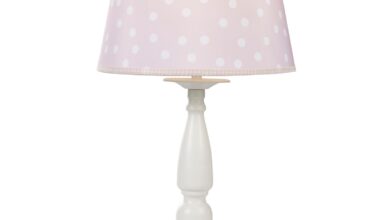 Pink table lamp for children