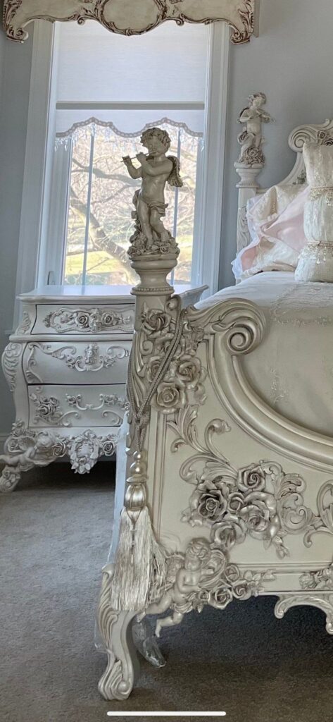 Queen Bedroom Set