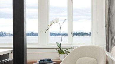 Reading Chair With Ottoman