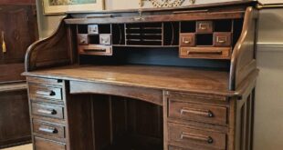 Roll Top Desk