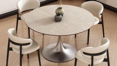 Round Dining Table And Chairs