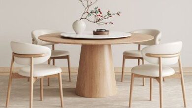 Round Dining Table And Chairs