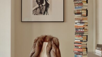 Sapien Bookcase