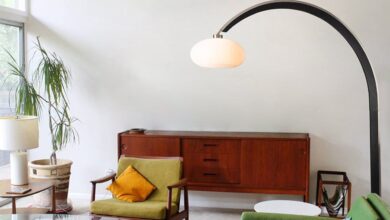 Select lamp stand