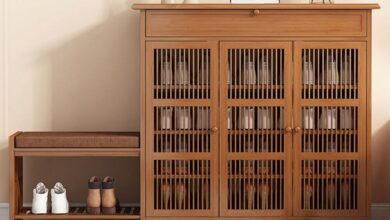 Shoe cabinet