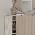 Shoe cabinet