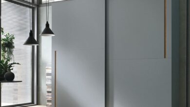 Sliding door wardrobe