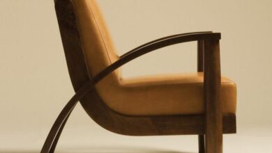 Sofa With Chaise