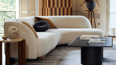 Sofa With Chaise