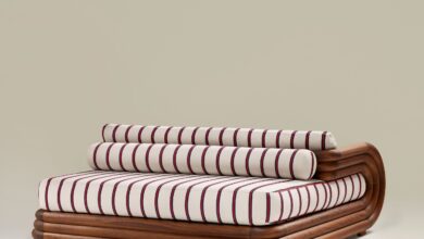 Sofa With Chaise
