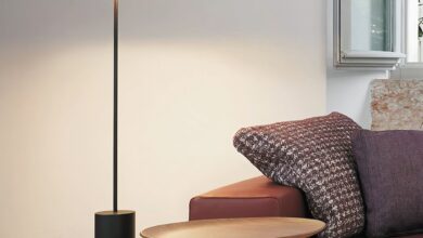 Stand floor lamp