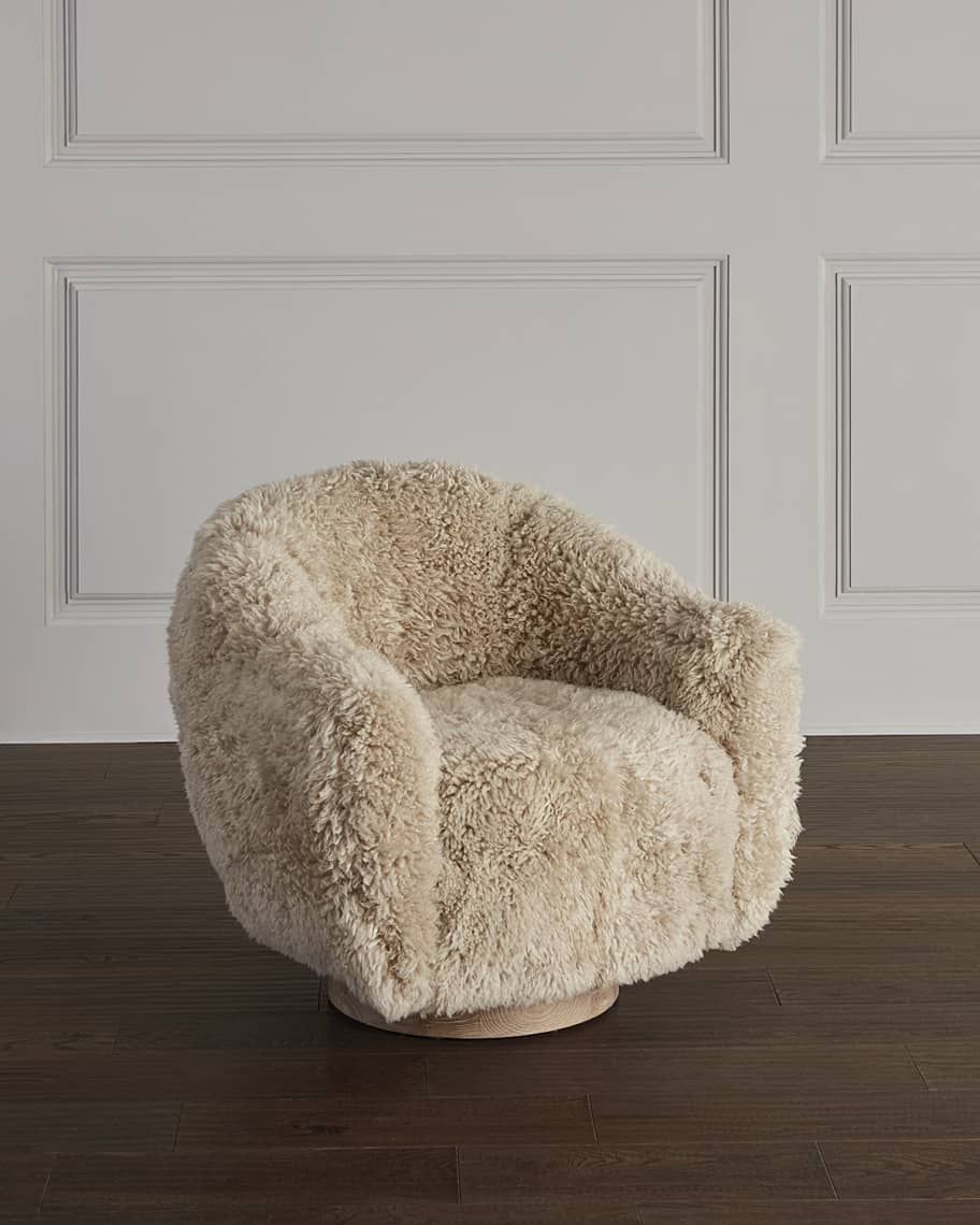 Swivel Chair For Living Room Maximizes Comfort and Style