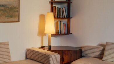 Table lamps in bronze