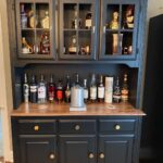 Bar Hutch