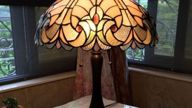 Tiffany table lamp