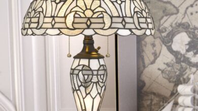 Tiffany table lamp