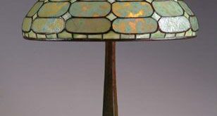 Tiffany table lamp