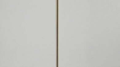 Torchiere floor lamp