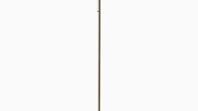 Torchiere floor lamp
