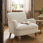 Traditional Armchairs