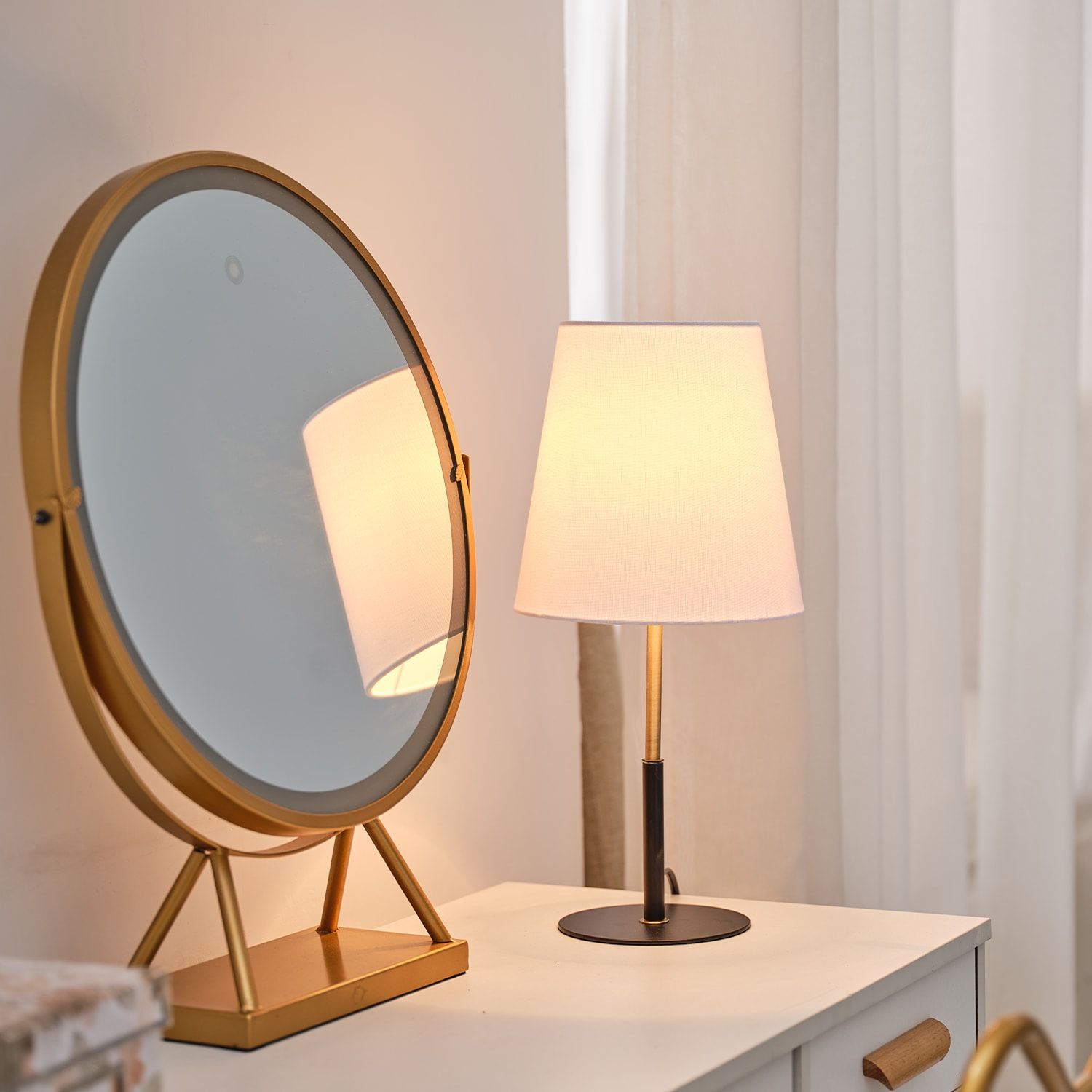 Trendy table lamp Illuminate Your Space with a Stylish Lamp for Your Table