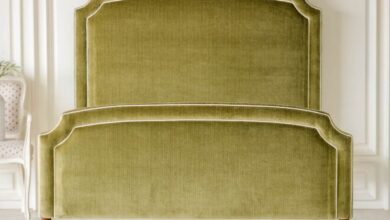 Upholstered bed