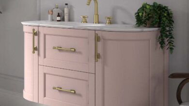 Vanity unit with basin