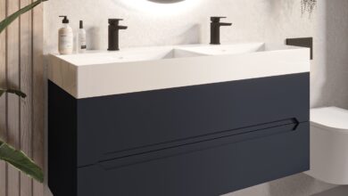 Vanity unit with basin