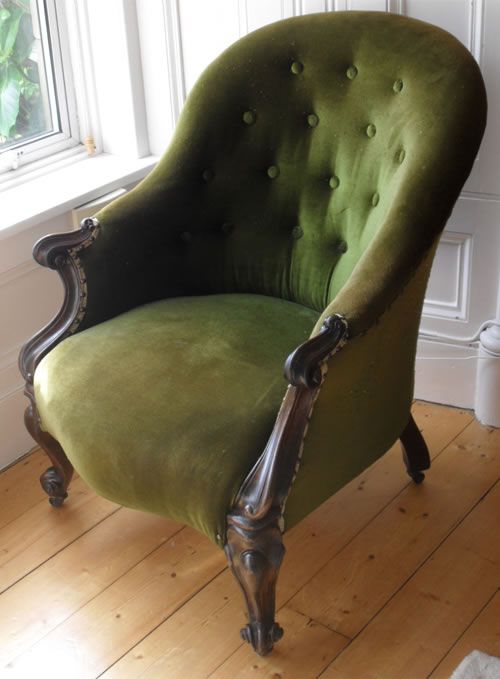 Victorian Armchair A Must-Have for Classic Home Décor