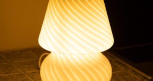 vintage bedside lamps