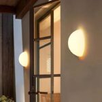 Wall lamp for children