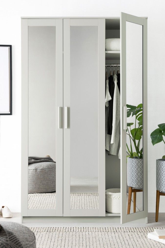 Wardrobes with mirror The Stylish and Practical Mirror Option for Your Closet