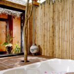 Whirlpool bath