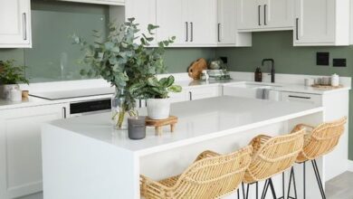 White kitchen