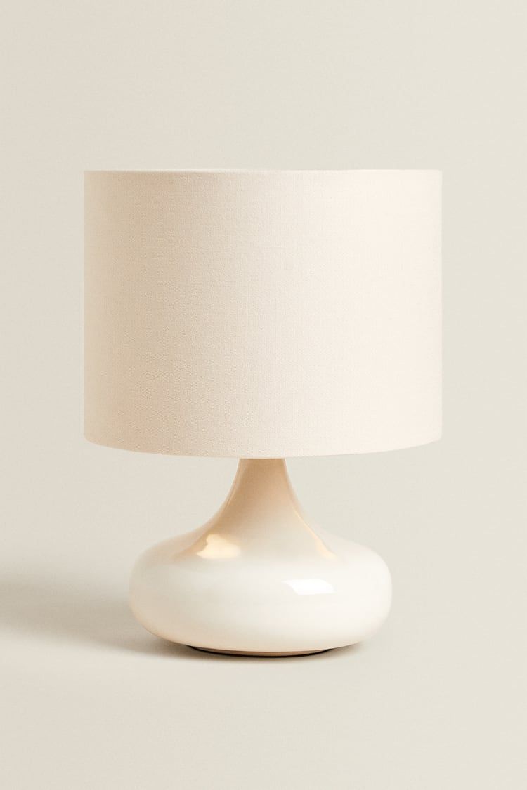 White table lamp design Stunning Minimalist Lamp Design for Modern Interiors