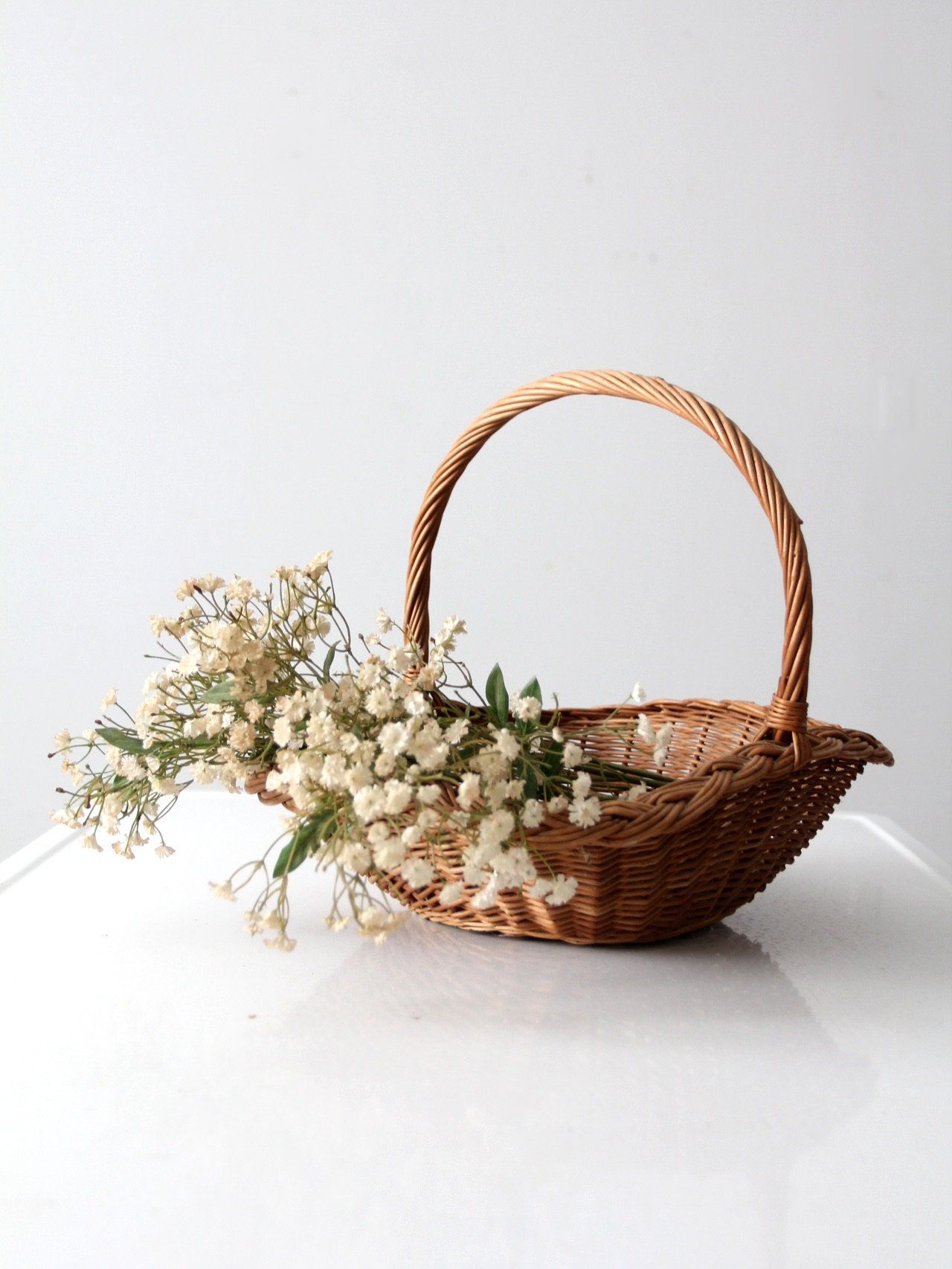 Wicker Baskets: The Classic Storage Solution