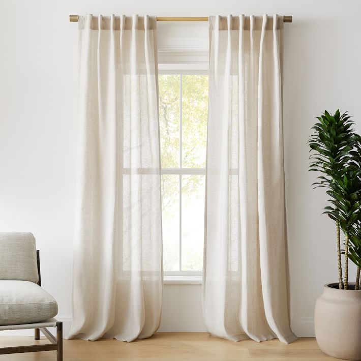 Window Curtains Enhance Your Home Decor