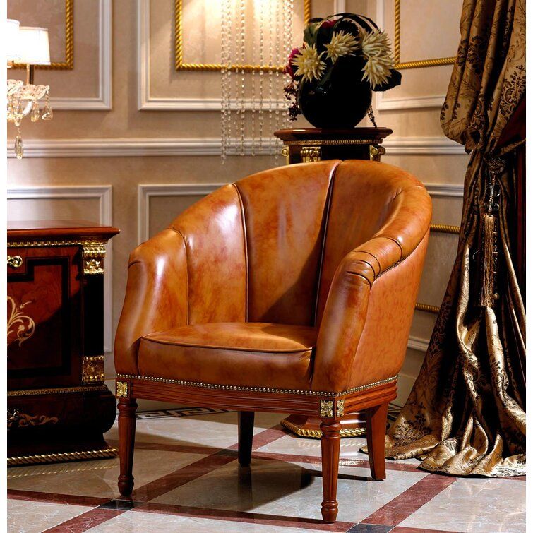 Wingback Leather Armchair Elegant Leather Armchair for Stylish Living Rooms