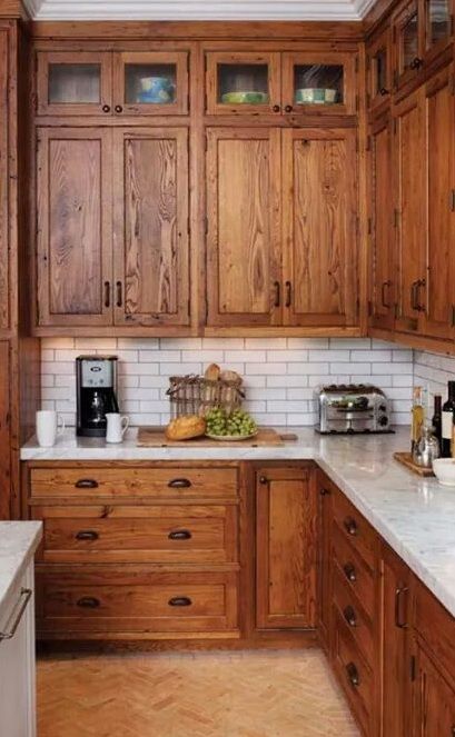 Wooden country-style kitchens Rustic Charm: How to Create a Warm and Inviting Country Kitchen