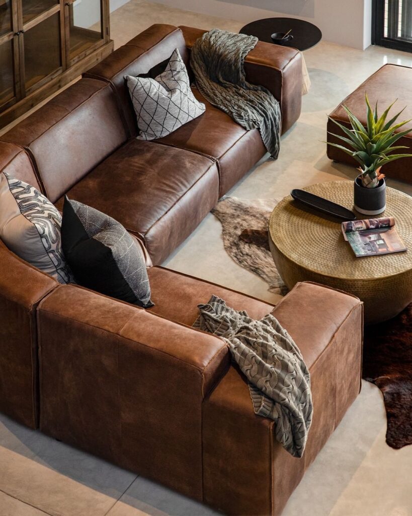 Sectional Couch Leather