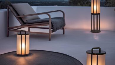 lanterns outdoors