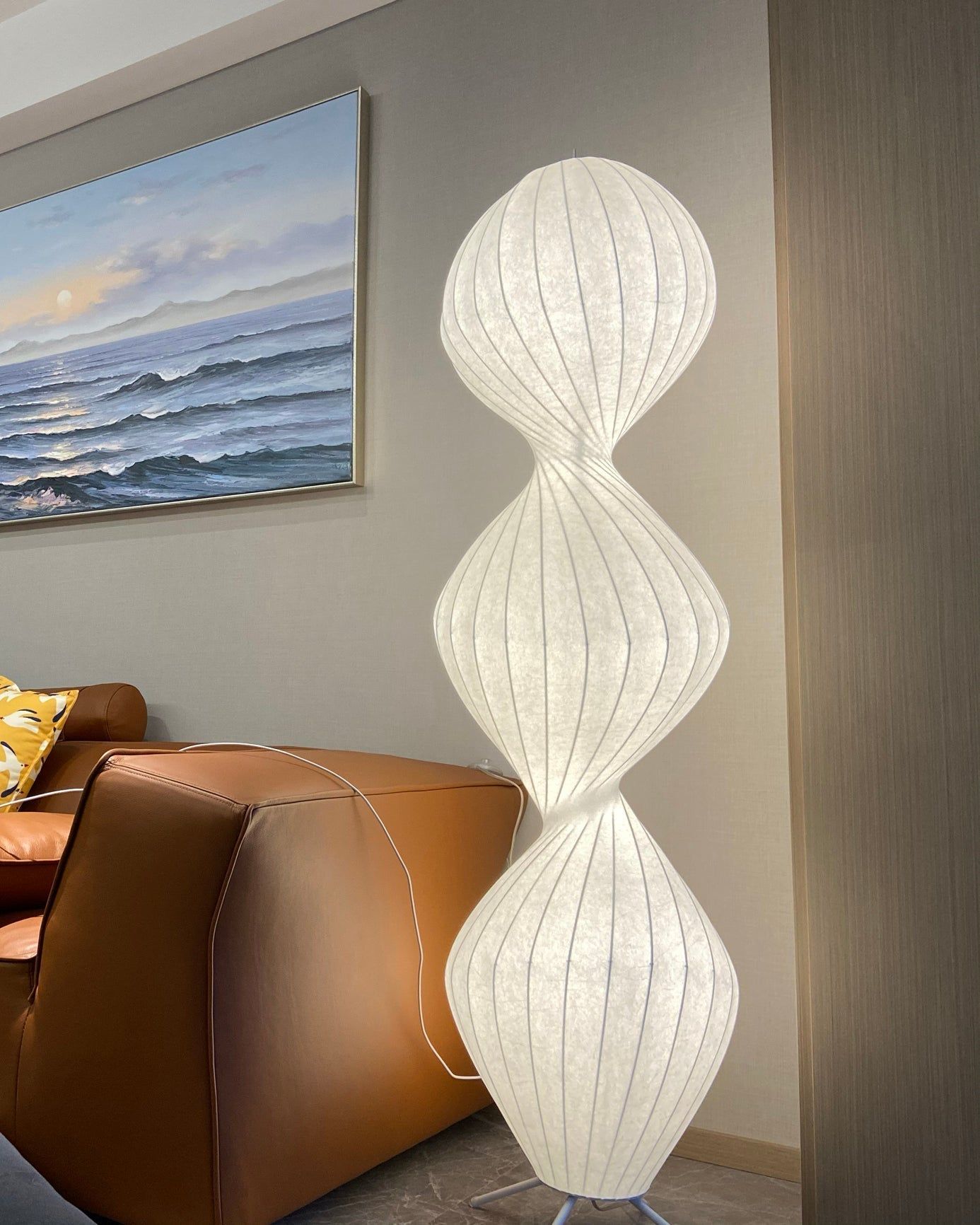 large floor lamps for illuminating your space