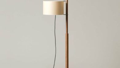 standing lamp