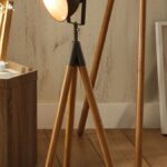 tripod table lamp