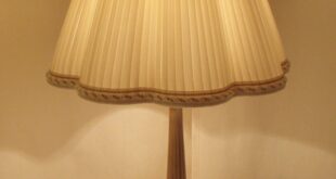 vintage bedside lamps