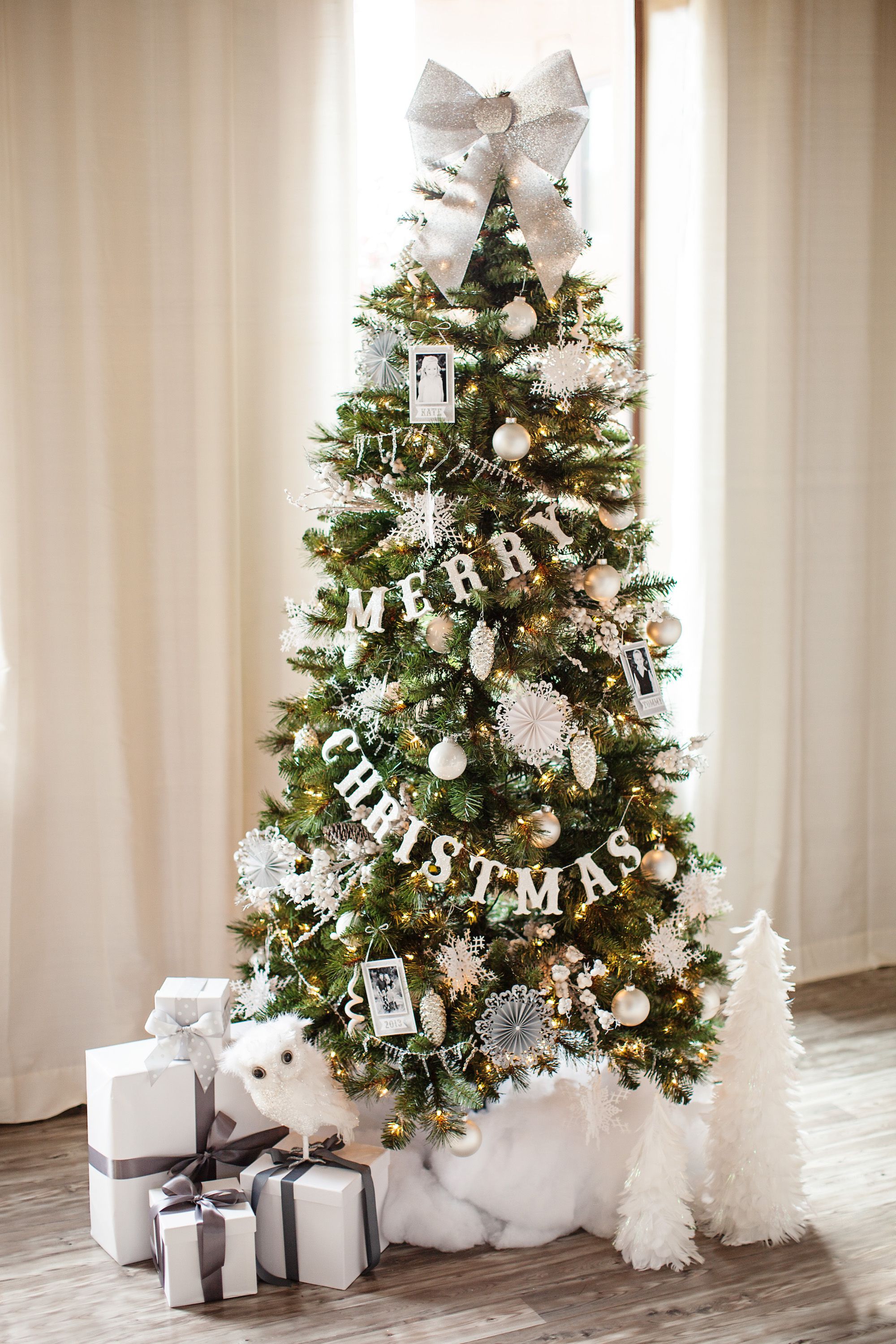 Decorate Christmas tree stunning christmas tree ideas 2018 - best christmas tree decorating tips SJLNPAD
