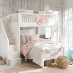 Attractive and practical sleeping accommodations: Beds for girls