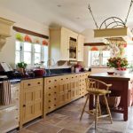 Kitchen with freestanding kitchen block: pictures & ideas to inspire your kitchen planning