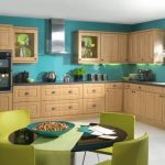 Colored walls in the kitchen – The 7 best wall-planning tips