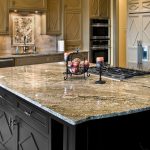 Stone countertop: pictures for kitchens with natural stone worktops